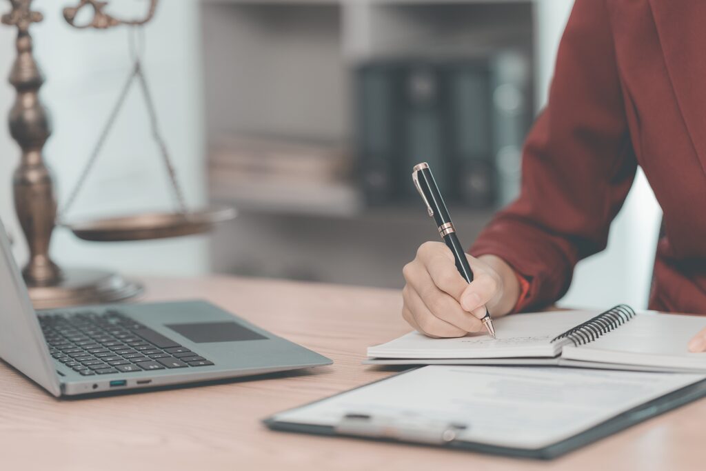 Who needs to file a BOI report—new FinCEN rule changes filing requirements for U.S. businesses.